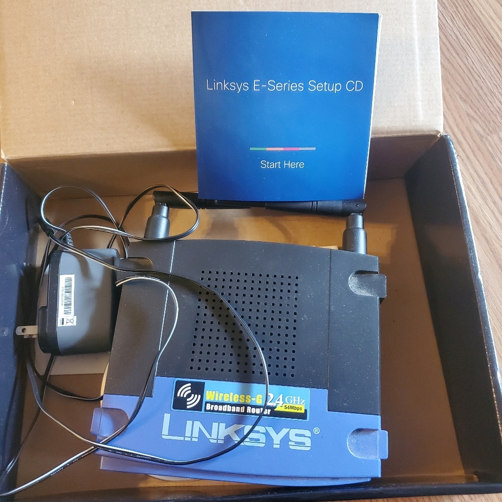 Cisco Linksys Wi-fi Router N600 - Picture 4 of 9